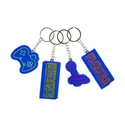 Voor de ultieme gamingliefhebbers is deze sleutelhanger de perfecte aanvulling op je accessoires! Met een lengte van 7 cm en 4 coole varianten, biedt deze sleutelhanger alles wat een gamer nodig heeft om zijn of haar passie overal mee naartoe te nemen. Of je nu houdt van klassieke consoles of de nieuwste games, er is altijd een variant die bij je past!